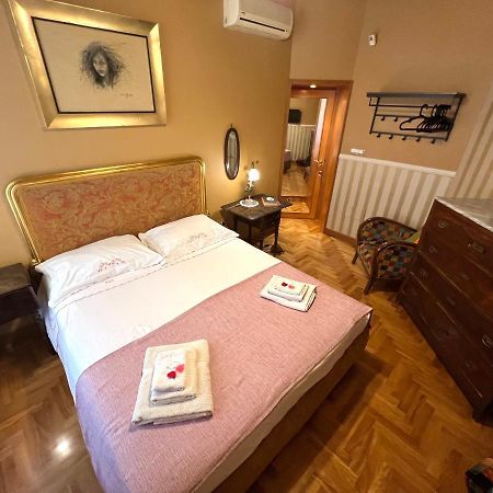 B&B Michelangelo Napoli Eksteriør bilde