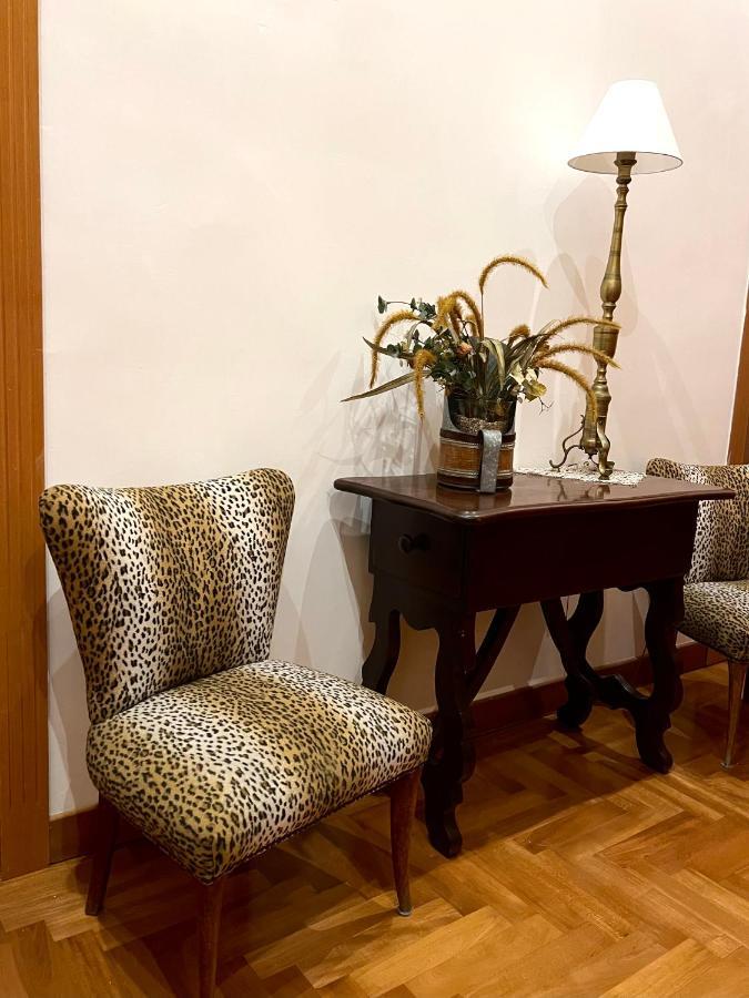 B&B Michelangelo Napoli Eksteriør bilde