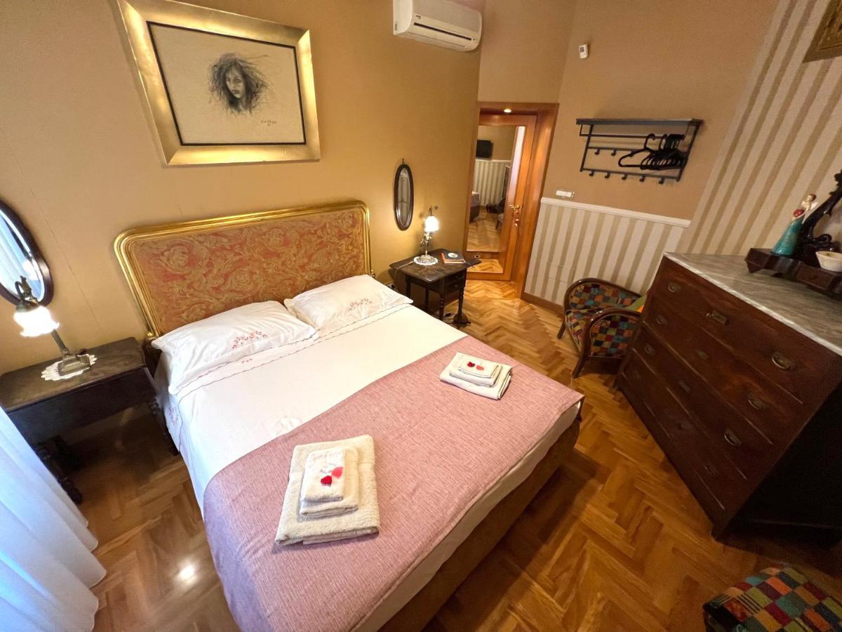 B&B Michelangelo Napoli Eksteriør bilde