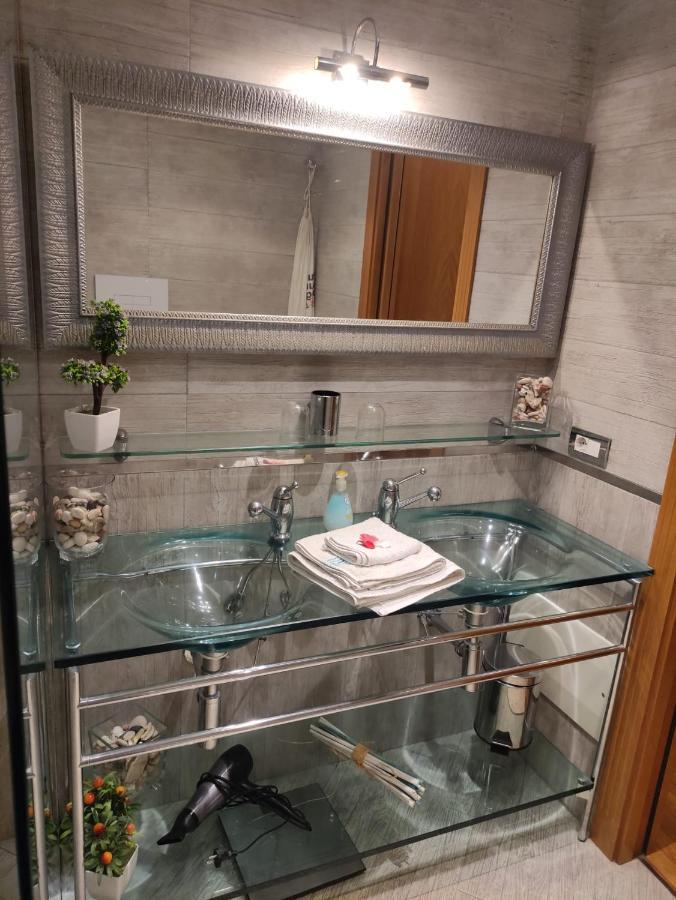 B&B Michelangelo Napoli Eksteriør bilde