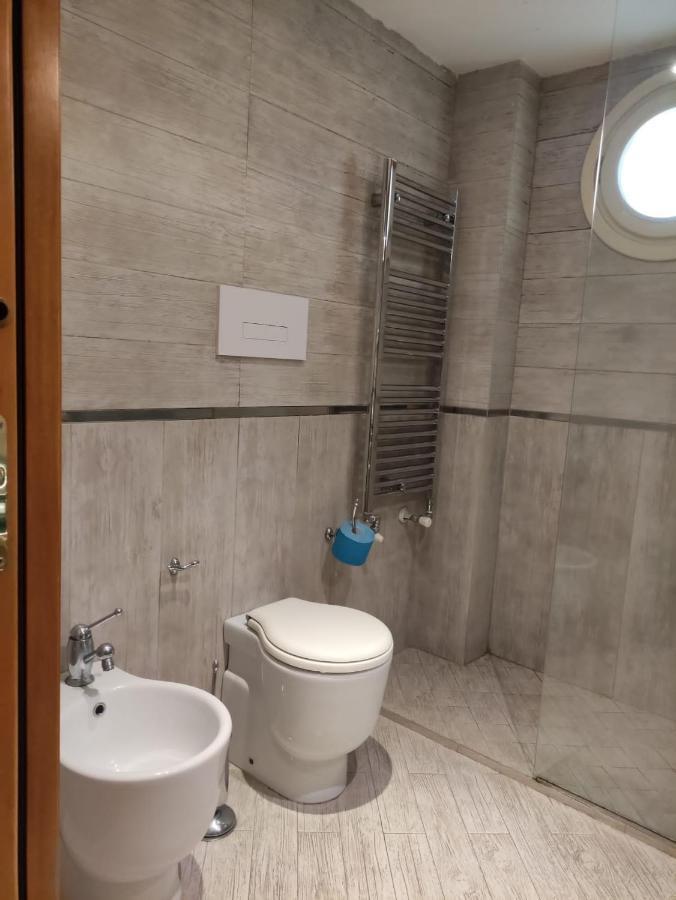 B&B Michelangelo Napoli Eksteriør bilde