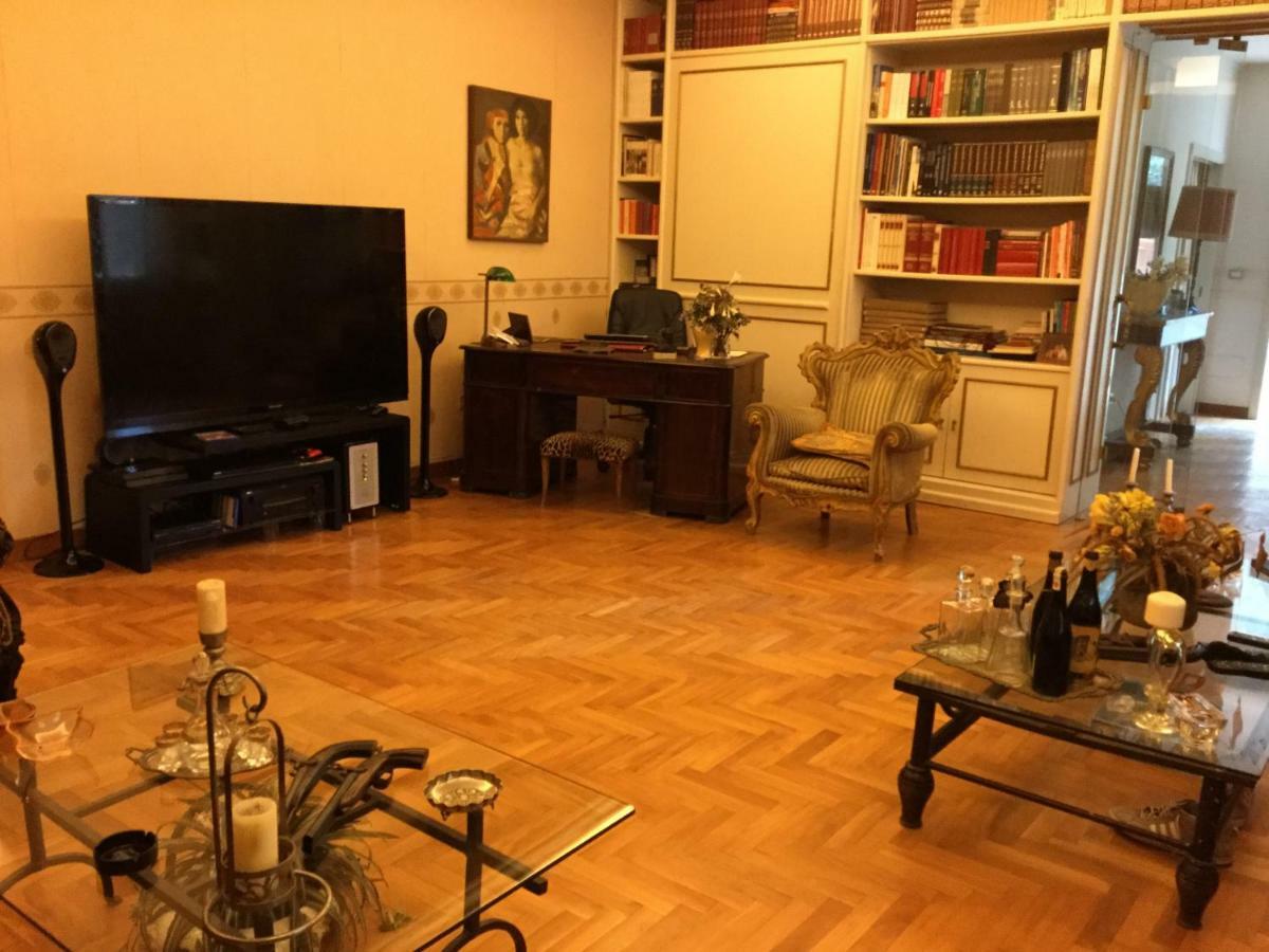 B&B Michelangelo Napoli Eksteriør bilde